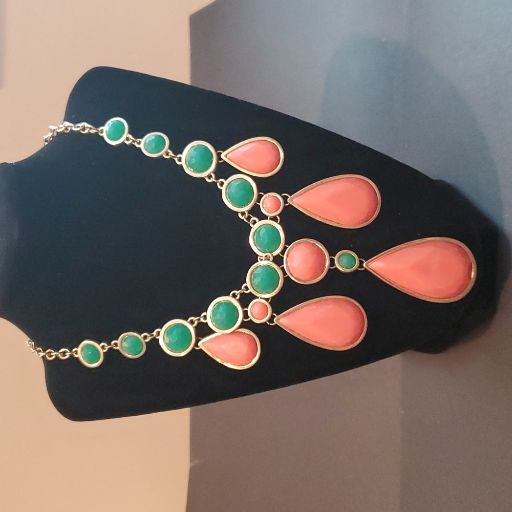 Women's Costume Necklace- Free With Any Purchase